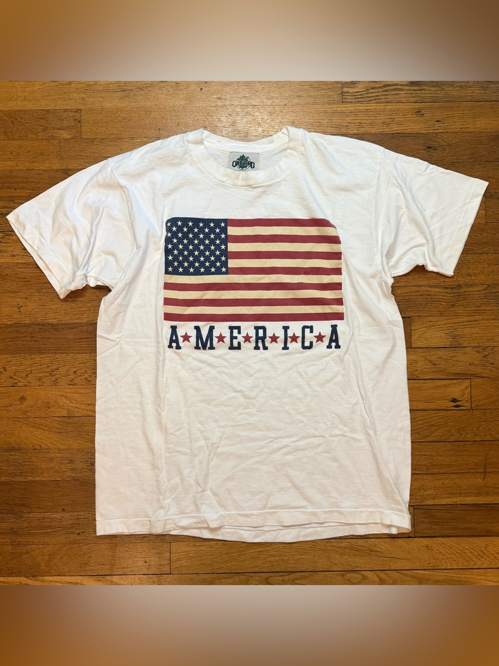 Vintage 90s America Flag Tee